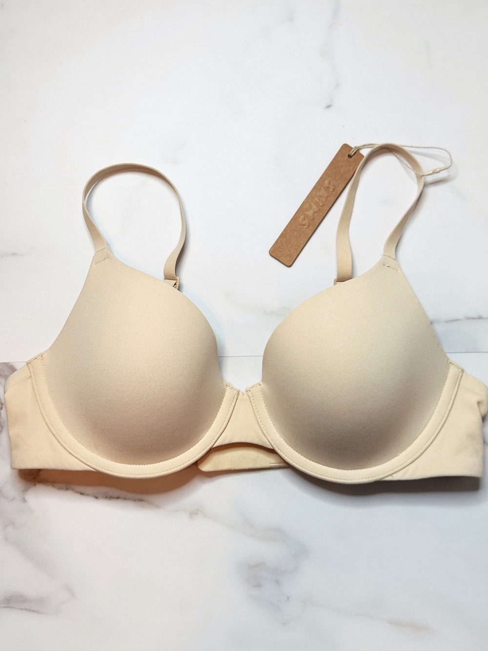 NWT Skims Fits Everybody T-Shirt Bra